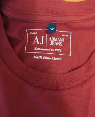 Camiseta Armani Jeans Roja