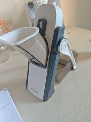 Tritatutto con spessore regolabile Affettatrice s