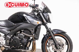 SUZUKI GSR 600