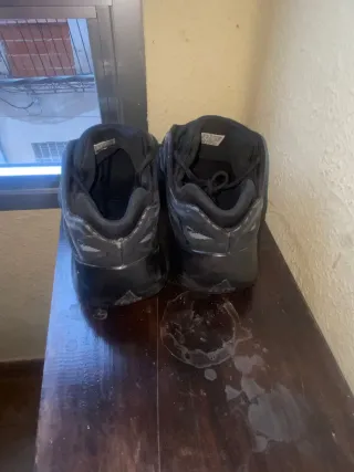 Adidas Yeezy 700 V3
