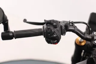 YAMAHA XSR900 A2 2026