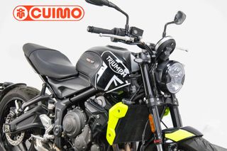 TRIUMPH TRIDENT 660