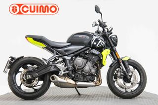 TRIUMPH TRIDENT 660