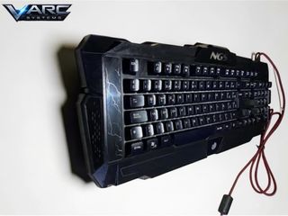 Teclado NGS RGB Iluminado Casi Nuevo