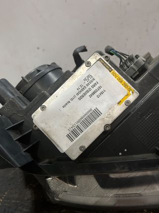 FARO IZQUIERDO 1EF238042