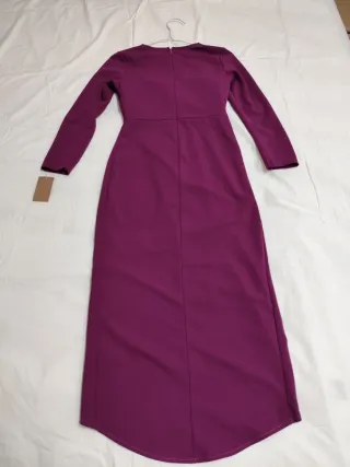 Vestido elegante morado