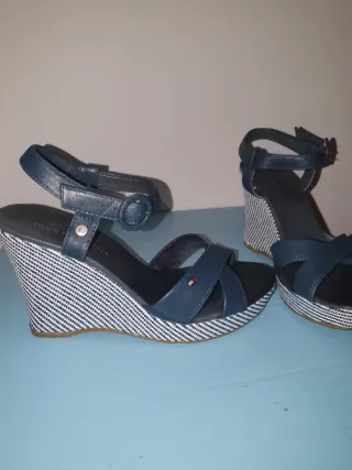 Zapatos de varias marcas. Tallas 37-38. Como nuevo