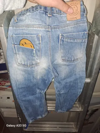 Vaqueros niño/a con parches Smiley