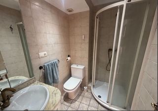 Amplia y luminosa habitación en Eibar