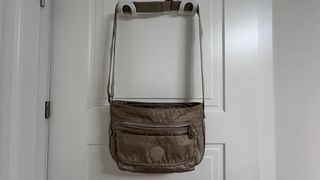 Bolso Kipling Dorado Beige