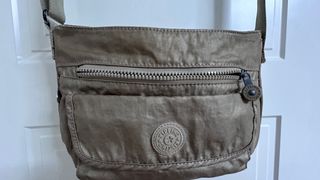 Bolso Kipling Dorado Beige