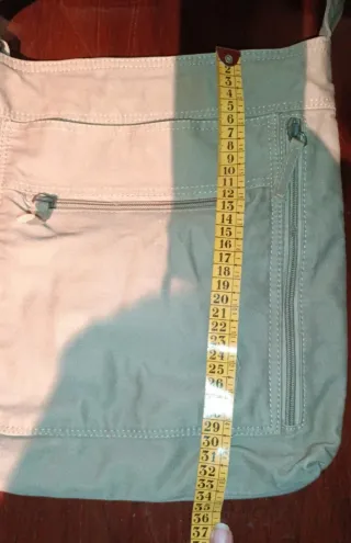 Bolso de hombro verde caqui