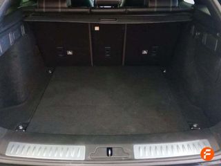 Land-Rover Range Rover Velar 2.0 D240 177kW R-Dynamic SE 4WD Auto