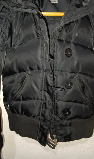 Plumífero Nike Negro con Capucha