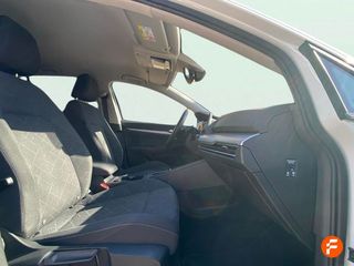 Volkswagen Golf Life 1.0 eTSI 81kW (110CV) DSG