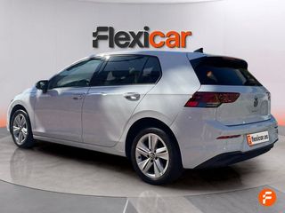 Volkswagen Golf Life 1.0 eTSI 81kW (110CV) DSG
