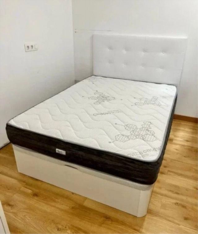 CANAPES Y COLCHONES.