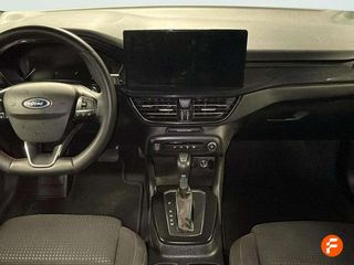 Ford Focus 1.0 Ecoboost MHEV 92kW ST-Line Auto