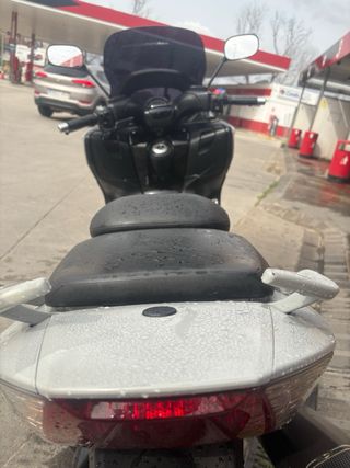 Yamaha TMAX 500 Maxi Scooter