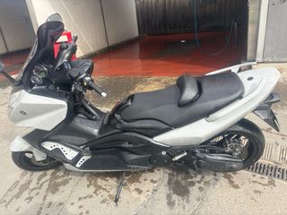 Yamaha TMAX 500 Maxi Scooter