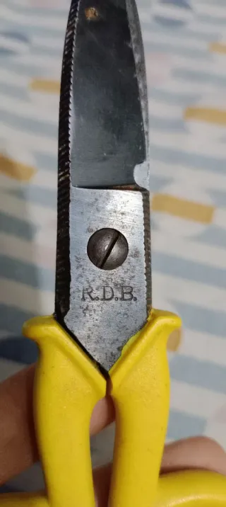 Forbici da elettricista usate marchio R.D.B.