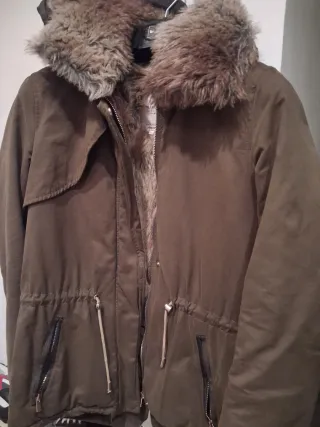 Abrigo Zara Talla S Verde Militar