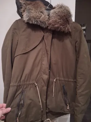 Abrigo Zara Talla S Verde Militar