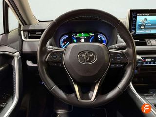 Toyota Rav4 2.5l 220H Advance