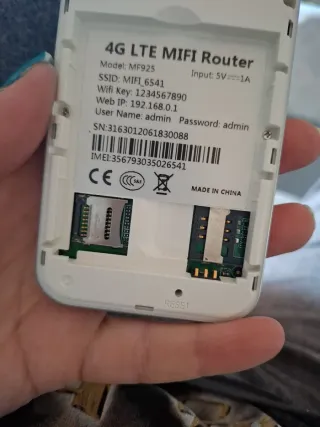 Router 4G LTE WiFi Portátil MF925