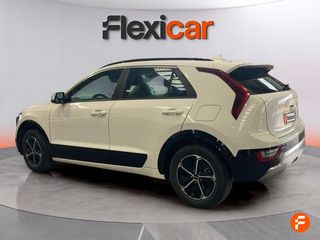 Kia Niro 1.6 GDi HEV 104kW (141CV) Drive