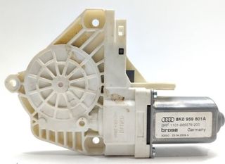 Motor elevalunas audi 2109773 8k0959801a a4 basico