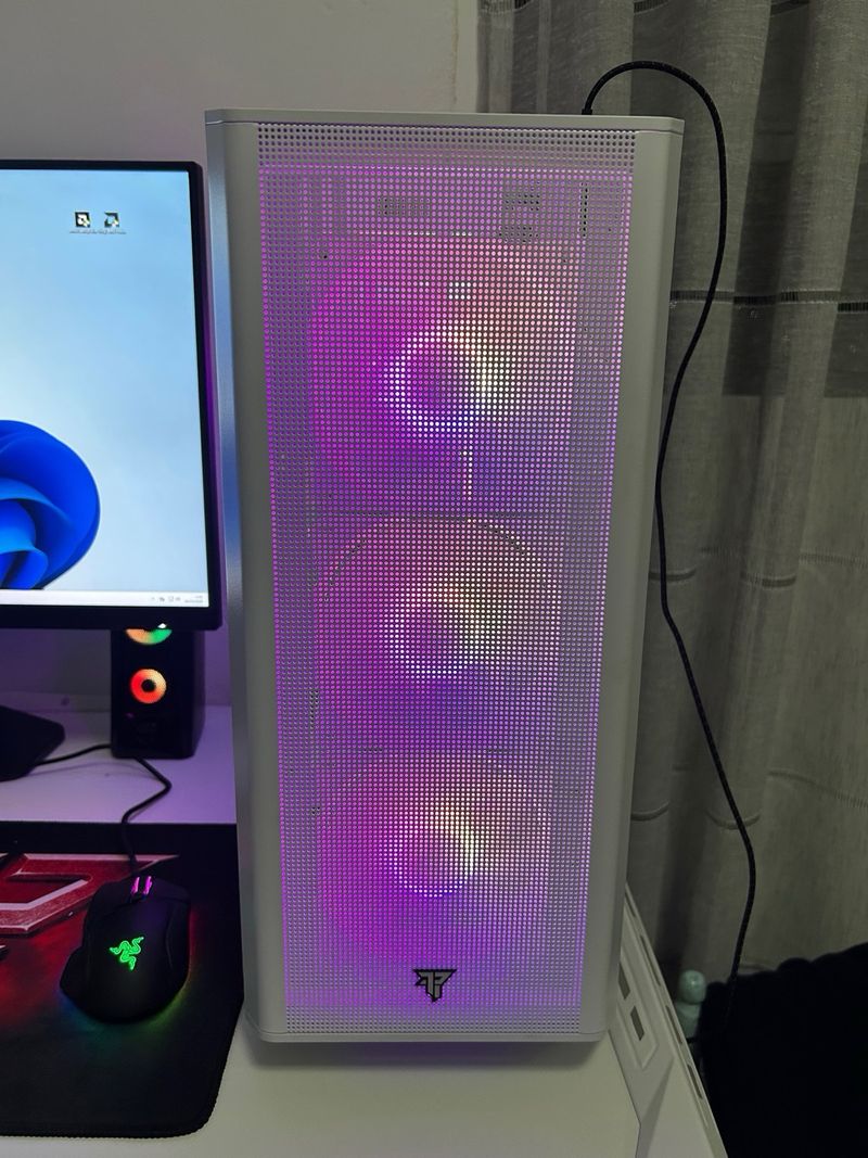 PC Gaming Ryzen 7 7800X3D + RX 7800 XT afbeelding 2