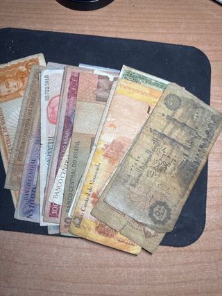 Lote de billetes antiguos del mundo