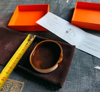 Pulsera Hermes Dorada Cierre H Blanca