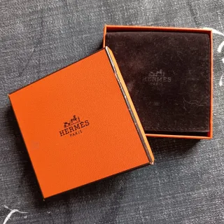 Pulsera Hermes Dorada Cierre H Negra