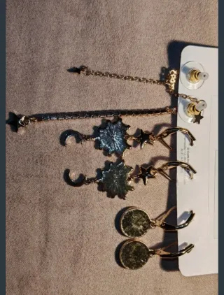 Set Pendientes Místicos Corazón Luna Estrellas