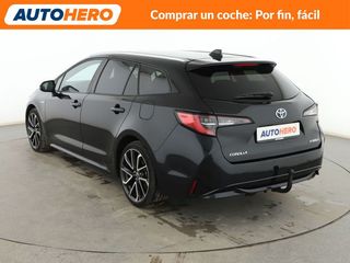 Toyota Corolla 2.0 Hybrid Feel!