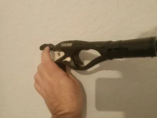 Empuñadura fusil pesca submarina