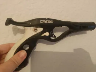 Empuñadura fusil pesca submarina