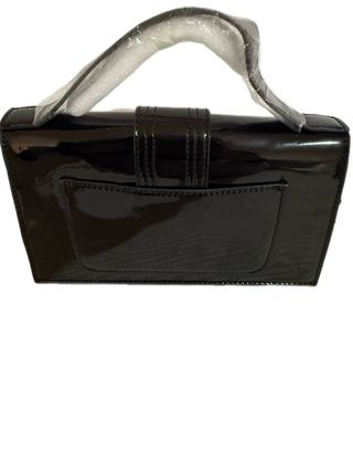 Bolso negro charol