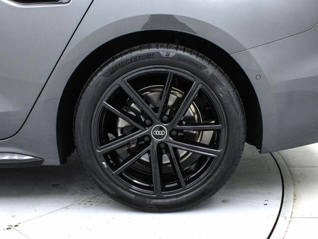 AUDI A5 AVANT BLACK LINE E-HYBRID QUATTRO 299CV STRONIC