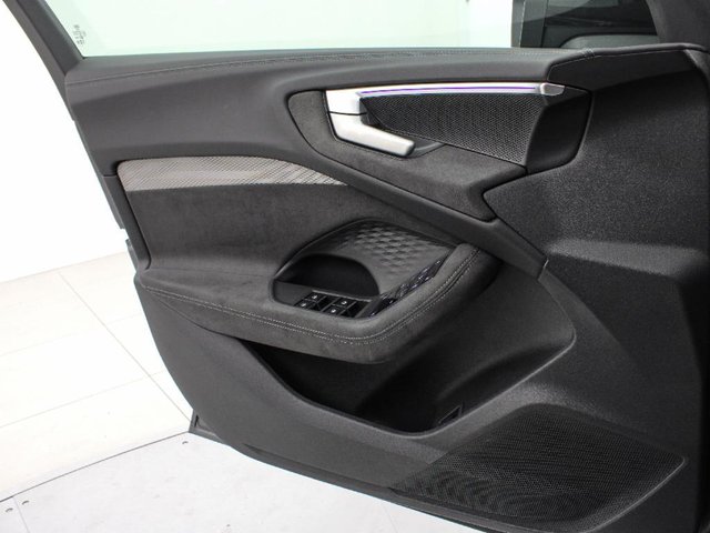 AUDI A5 AVANT BLACK LINE E-HYBRID QUATTRO 299CV STRONIC