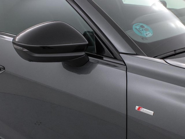 AUDI A5 AVANT BLACK LINE E-HYBRID QUATTRO 299CV STRONIC