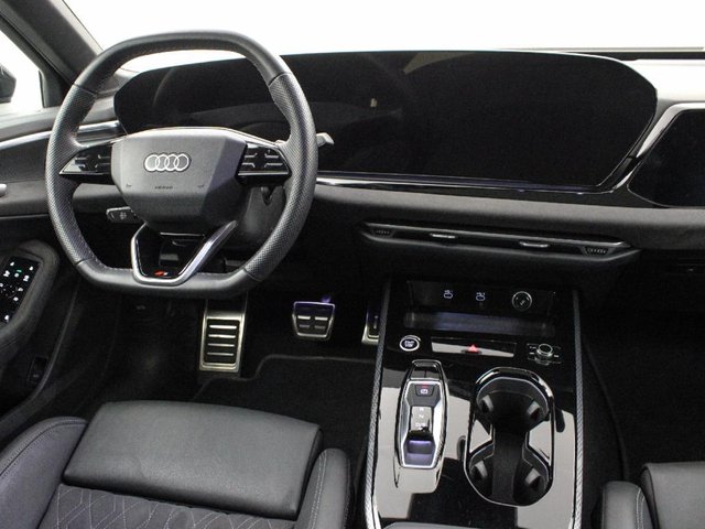 AUDI A5 AVANT BLACK LINE E-HYBRID QUATTRO 299CV STRONIC