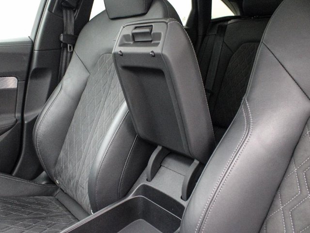 AUDI A5 AVANT BLACK LINE E-HYBRID QUATTRO 299CV STRONIC