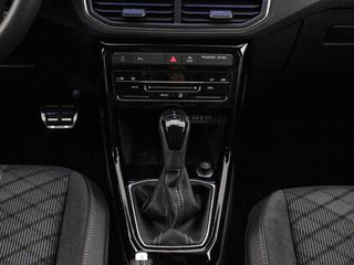 VOLKSWAGEN T-CROSS R-Line 1.5 TSI 110 kW (150 CV) Automático DSG 7 vel.