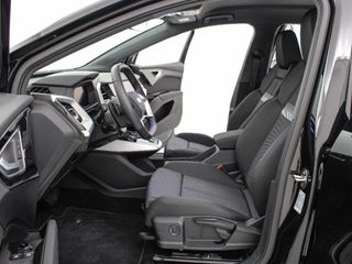 AUDI Q4 AUDI Q4 SPORTBACK GENUINE EDITION 45 E-TRON 210,00 KW 77,0 KWH