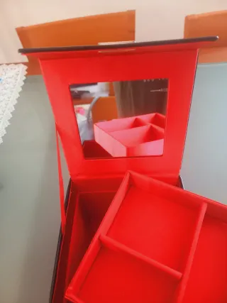 Beauty case Givenchy vernice nero