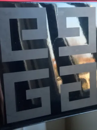 Beauty case Givenchy vernice nero