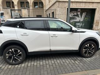 Peugeot 2008 2021